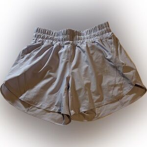 Lululemon “Track That” High-Rise Lined Short 5” Light Lavendar Sz 6 Run Pockets